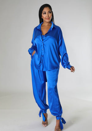 Blue Stain Women’s Pants Set