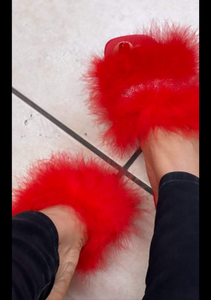 Red  Fluffy Slides Flats