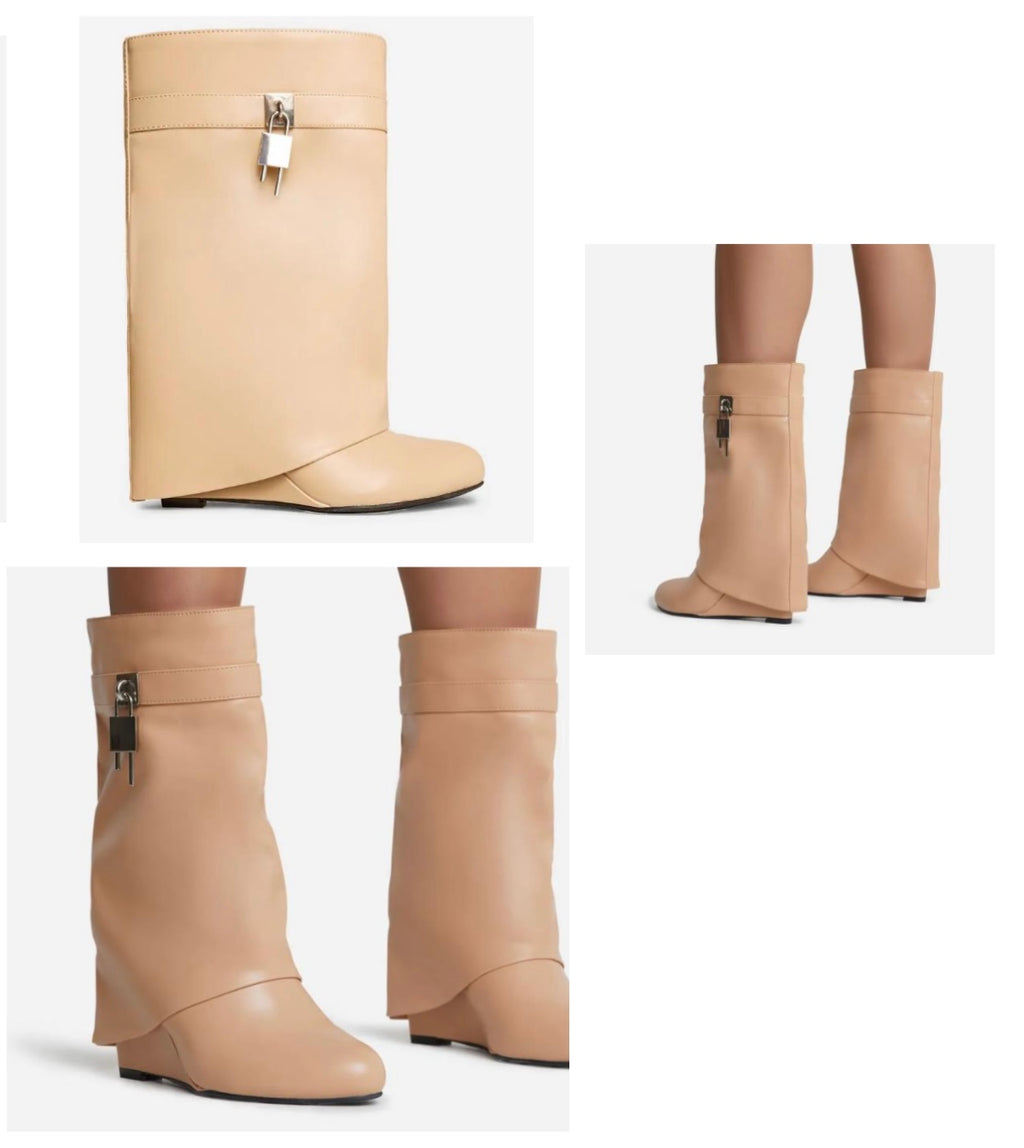 Love Lock Short Boot